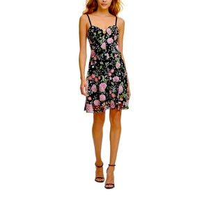 Guess Embroidered Floral fit n flare dress. Sz 6